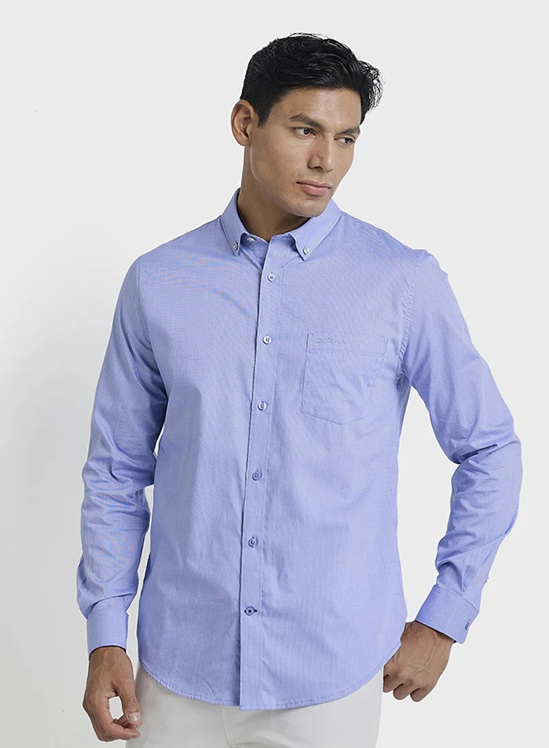 بين شيرمان قميص كاجوال بقصة عادية