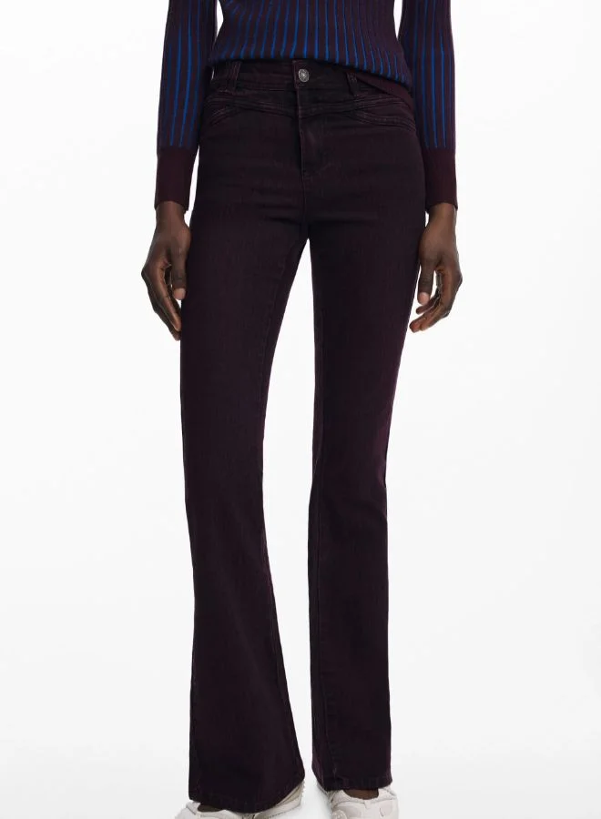 ديسيجوال الجينز العنابي مضيء