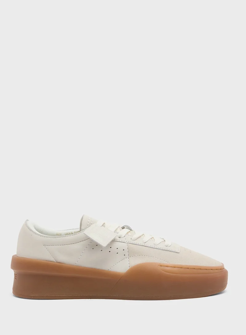 لاكوست Court Low Top Sneakers