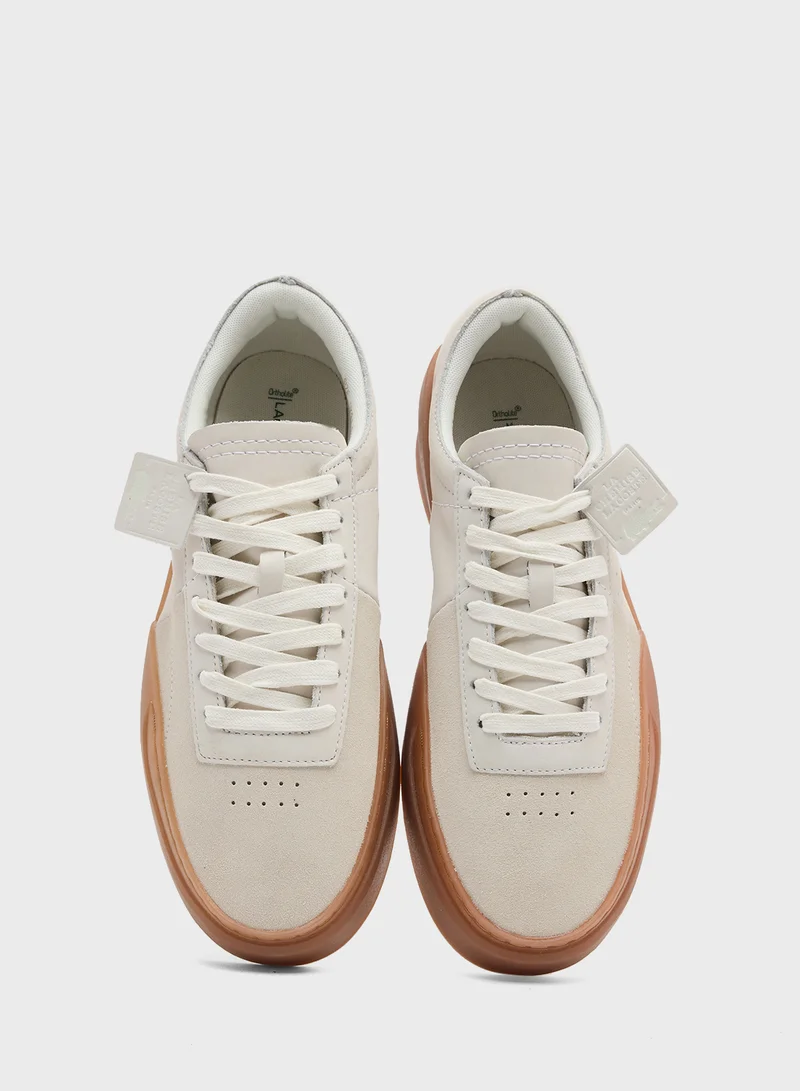 LACOSTE Court Low Top Sneakers