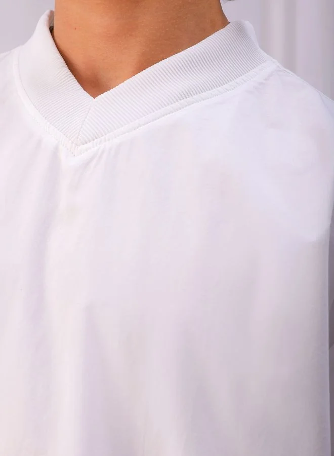 ذا انديان كراج كو Men Boxy Fit Solid Half Sleeves V-Neck Street Wear Shirt
