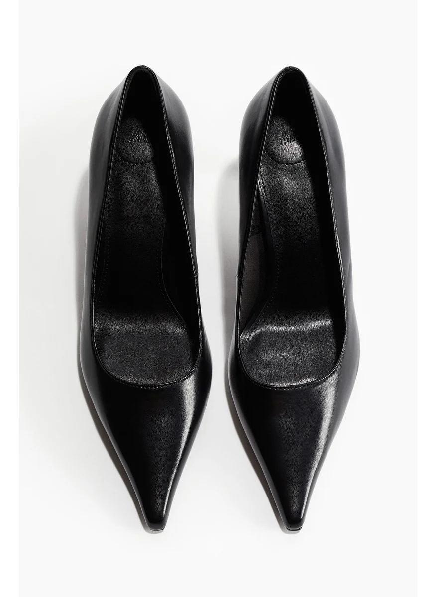اتش اند ام Pointed Court Shoes