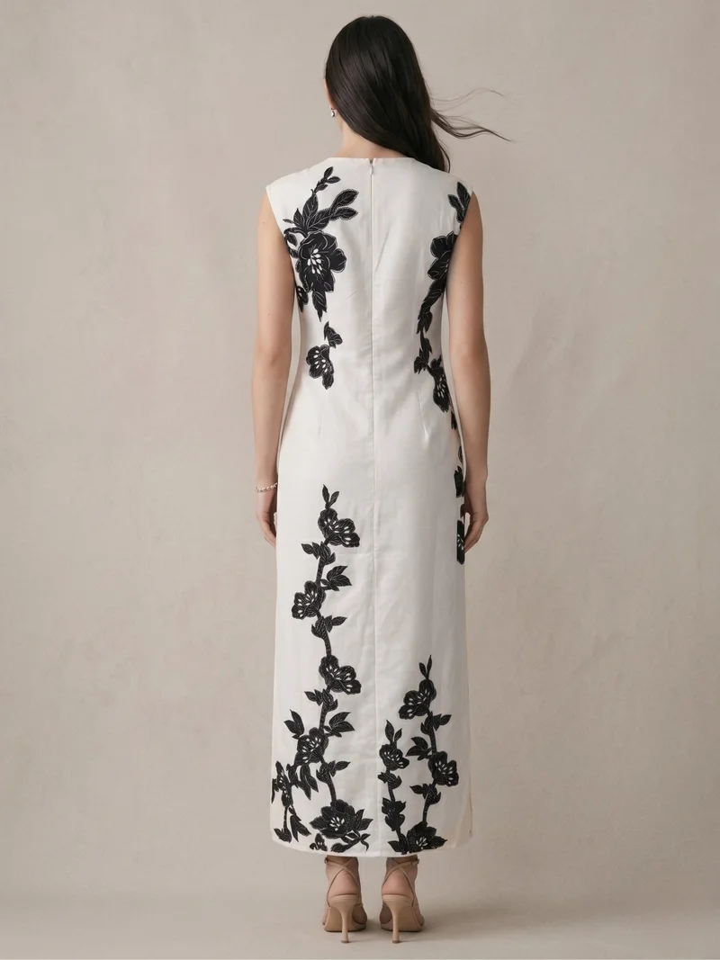 Outzidr  Off White Maxi Length Placement Print Dress With Slit for Women | Best Price UAE