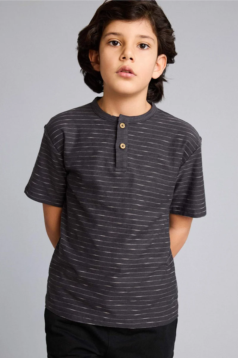 ديفاكتو Boy T-Shirt