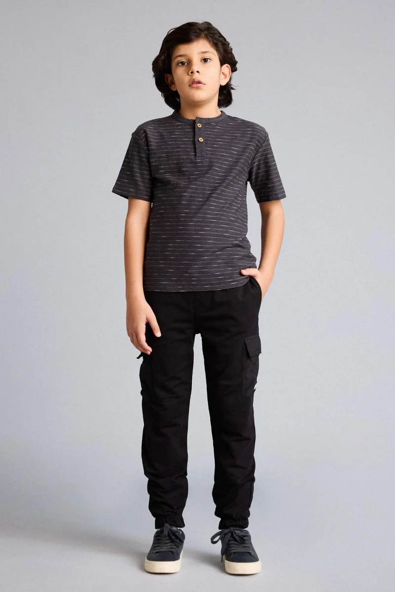 ديفاكتو Boy T-Shirt