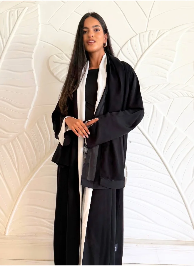 JAMEELA Reversible Two-Tone Abaya