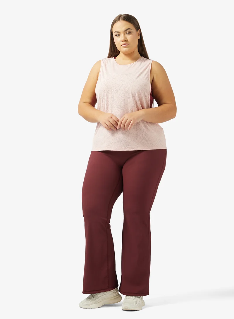 فورورد FRWD Plus High Rise Seamless Sculpting Flared Leggings