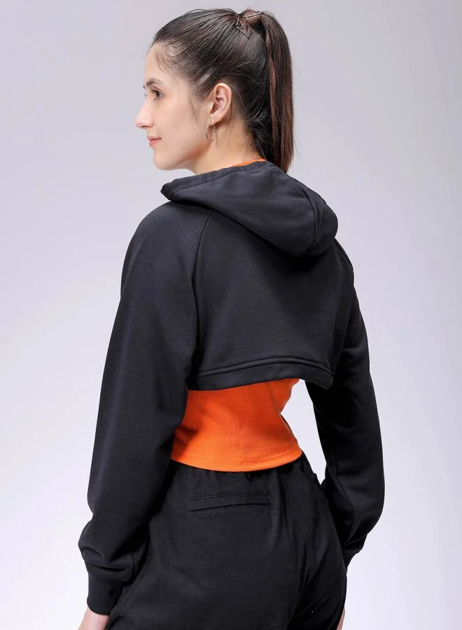 مرفوعة Women Relaxed Fit Solid Hooded Sweatshirt
