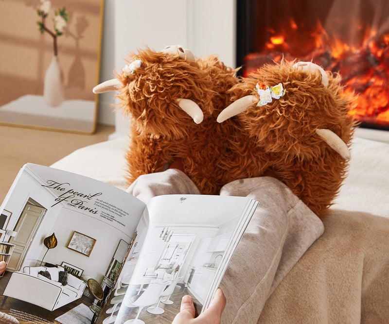 ShinyMatch Highland Cow Slippers Valentine's Day Gift for Women Men Plush Animal Slippers with Cotton Scottish Socks(6-7 Women/4.5-5.5 Men,Highland Cow 1,Brown) - Image 2
