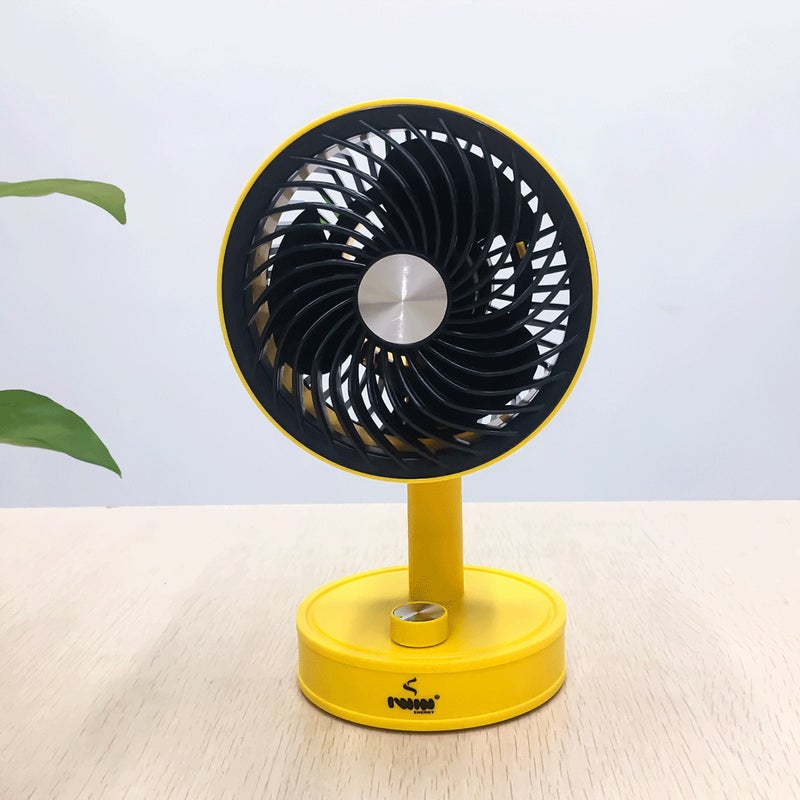 Desktop mini fan, quiet with strong airflow, suitable for dorm rooms and students; USB-powered,  portable.