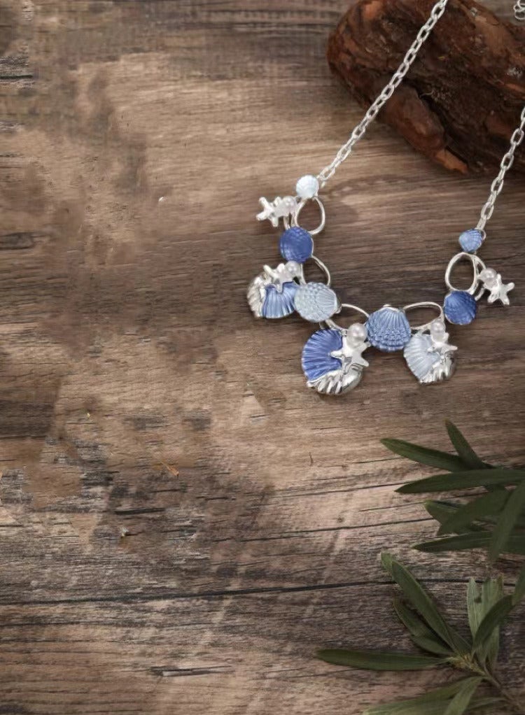 Blue Painted Oil Shell Starfish Necklace - Image 3
