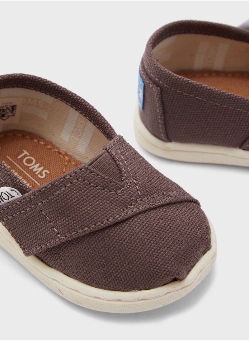 TOMS - Kids Casual Slip Ons - Image 1