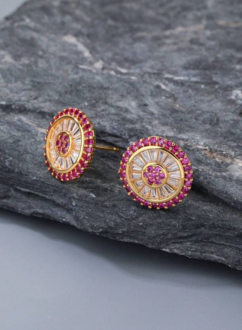 إيكوال حلق أذن نسائي صغير جداً بتصميم أنيق وعالي الجودة مرصع بالزركون - Image 2