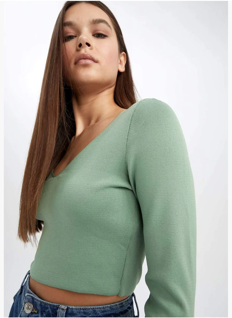 DeFacto V Neck Long Sleeve Crop T-shirt