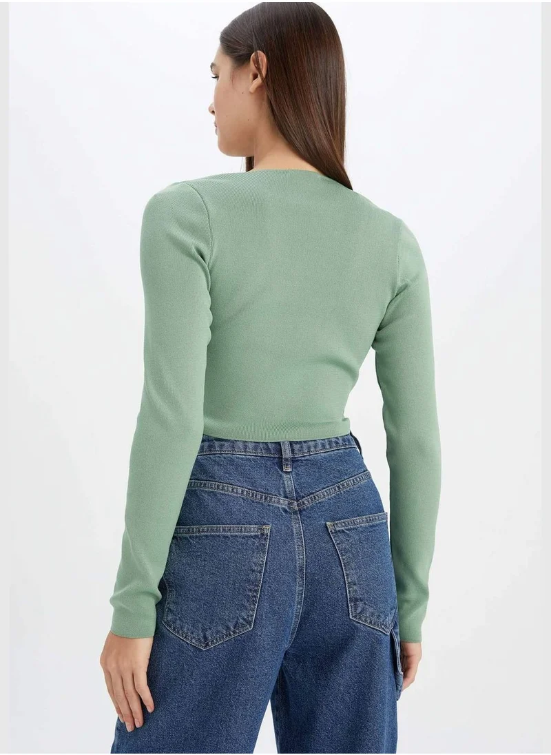 DeFacto V Neck Long Sleeve Crop T-shirt