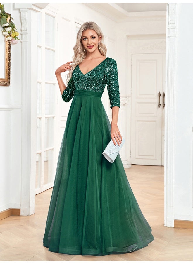 إسكدنيا فستان سهرة أنيق بتصميم A مع أكمام قصيرة على شكل V باللون الأخضر الداكن، مزود بترتر ورقيق يناسب حفلات الرقص. - Image 3