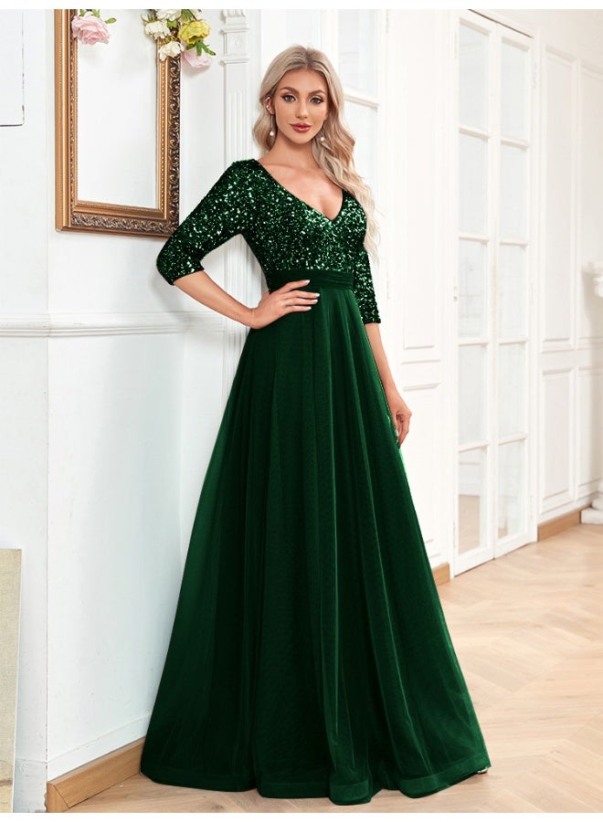 إسكدنيا فستان سهرة أنيق بتصميم A مع أكمام قصيرة على شكل V باللون الأخضر الداكن، مزود بترتر ورقيق يناسب حفلات الرقص. - Image 1