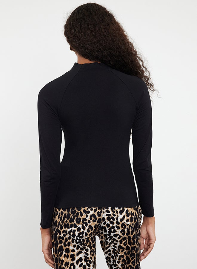 trendyol Black High Collar Dart Detailed Fitted Knitted Blouse TWOAW25BZ00027  - Image 5