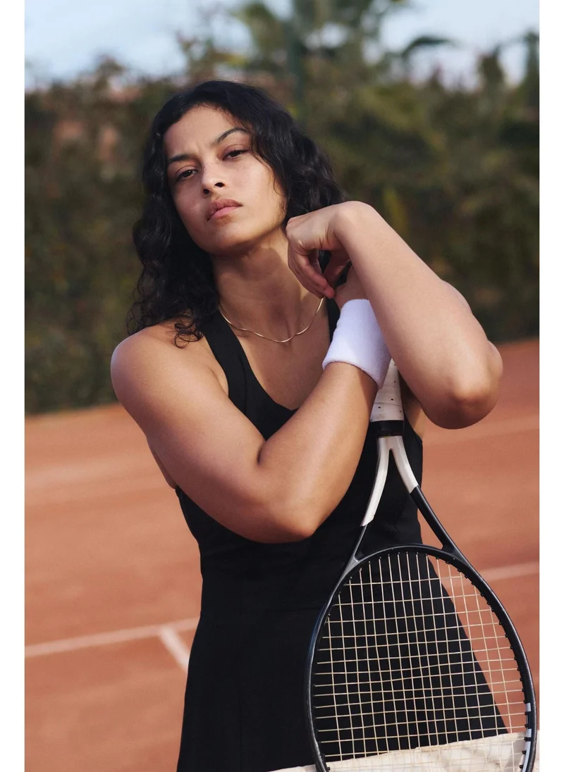 اتش اند ام Tennis dress with SoftMove