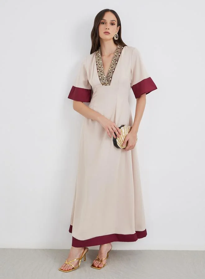 Styli Embellished Lace Insert A-Line Maxi Dress