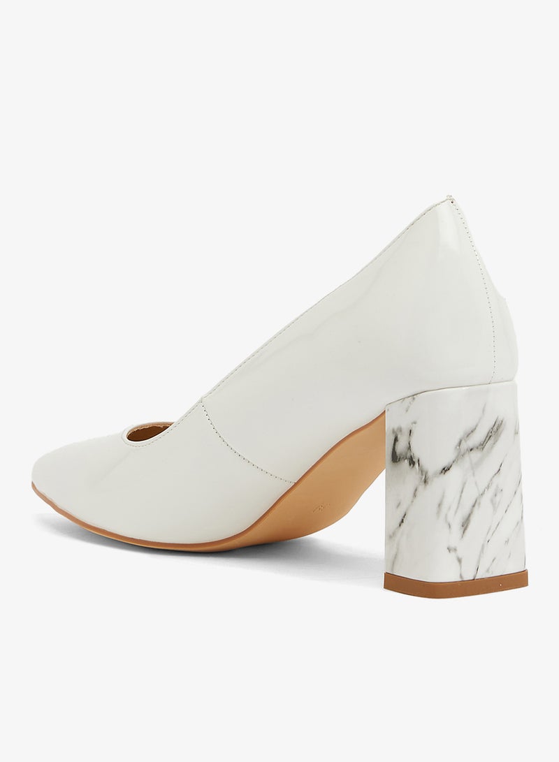 ELLA White patent pump with marble block heel, pointed toe - Image 3