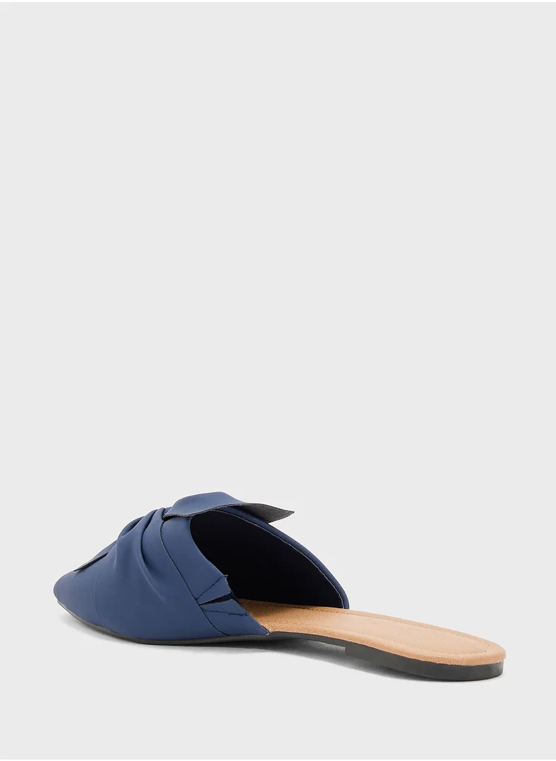 ايلا Knot Detail Mule