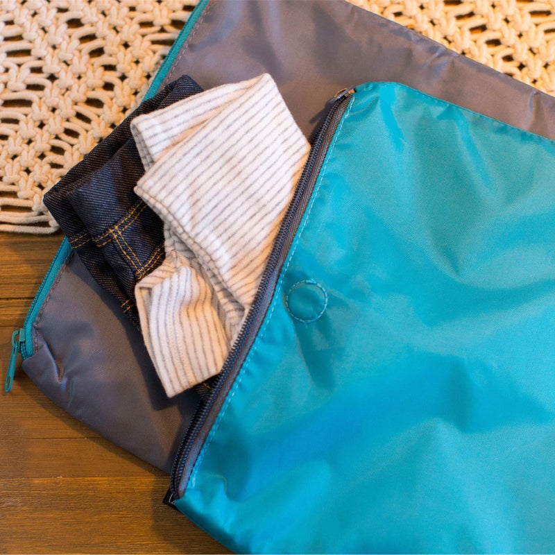 J.L. Childress Wet-to-Go Portable Wet and Dry Bags, Waterproof and Leakproof, Machine-Washable, Reusable for Cloth Diapers, Wet Clothes, Swimsuits, and more. 2 Pack, Teal/Grey - Image 4