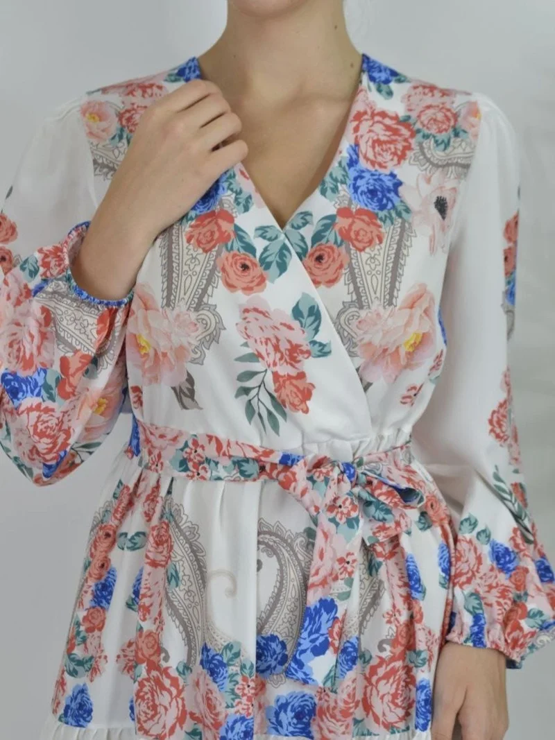 Jennyfer Floral V-Neck Maxi Dress with Tie Detail
