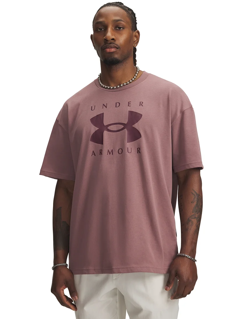 UNDER ARMOUR Oversized Logo T-Shirt