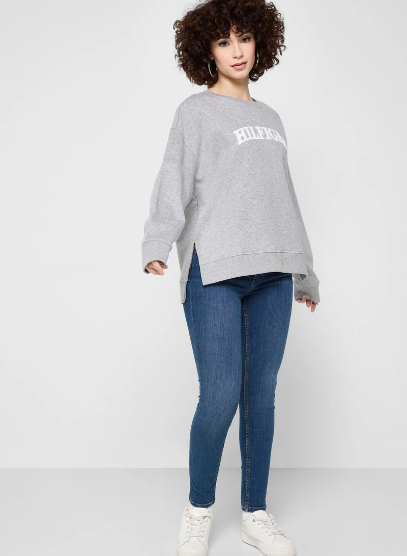TOMMY HILFIGER Round Neck Logo Sweatshirt
