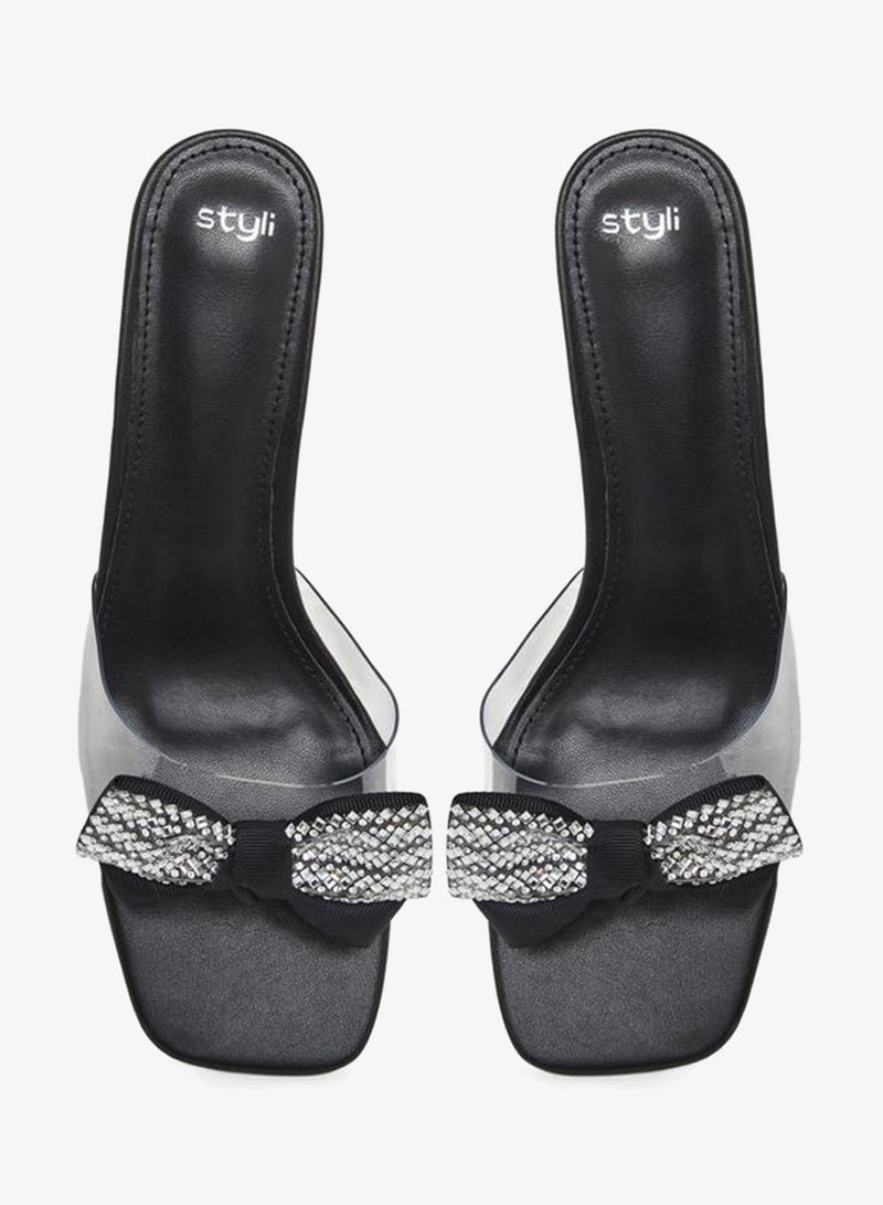 ستايلي صندل بكعب صغير وتفاصيل فيونكة - Image 5