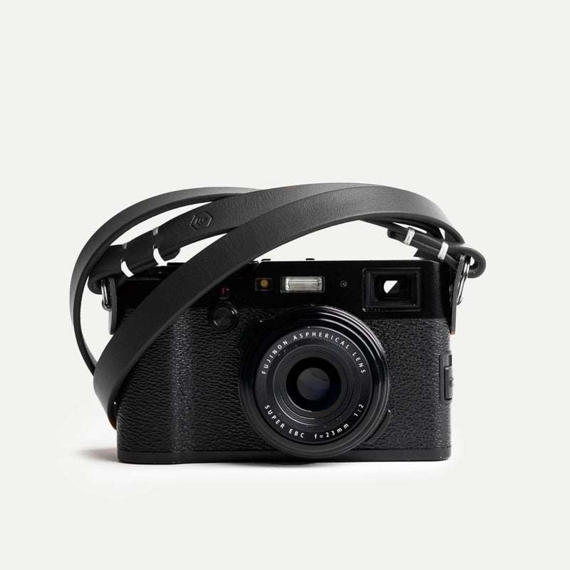 Evergreen Leather Camera Strap â€“ Split Ring, 28 Inch Neck Shoulder Slim, Vintage Modern Design, Hand Stitched, Compatible with Fuji Sony Nikon Leica Canon (Black) - Image 1