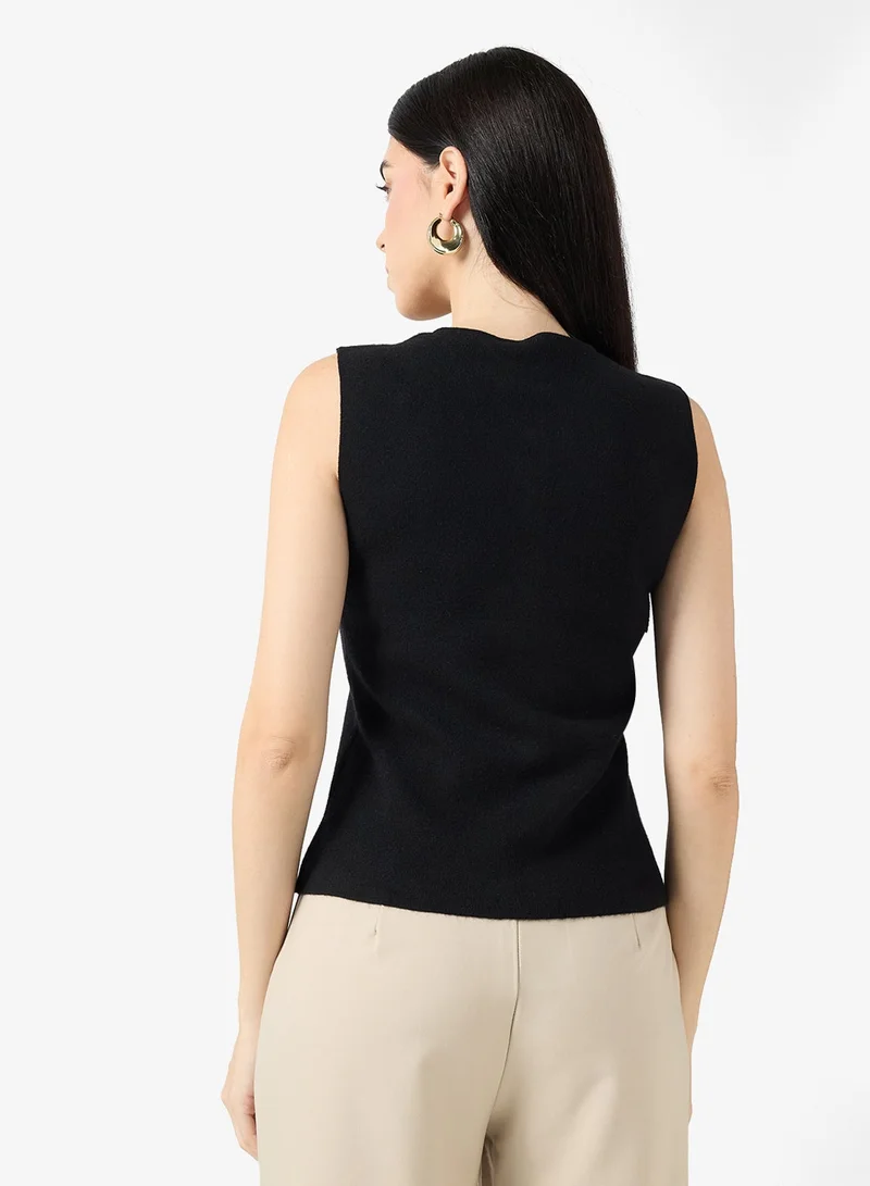 فيرو مودا في إم سابا سترة بياقة دائرية وأزرار