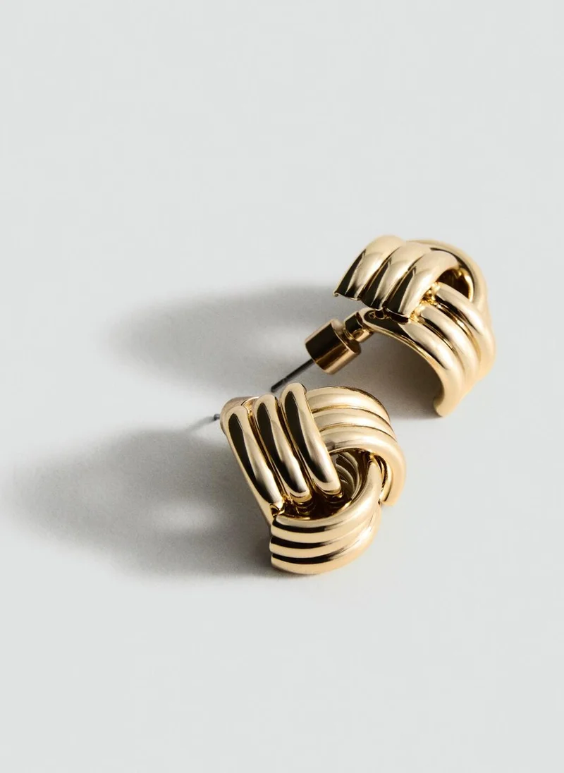 MANGO Intertwined knot earrings