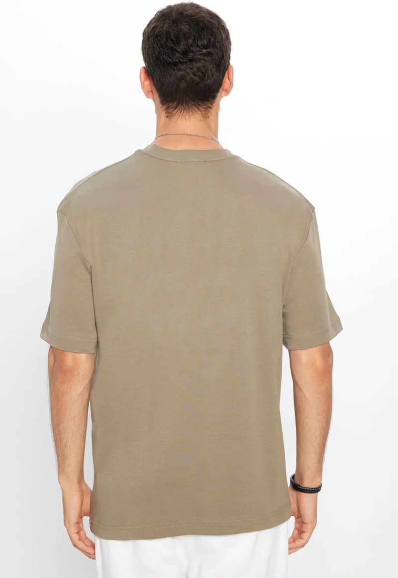 Tudors Unisex Oversize Wide Cut Cotton Soft Texture Basic Crew Neck Khaki T-Shirt