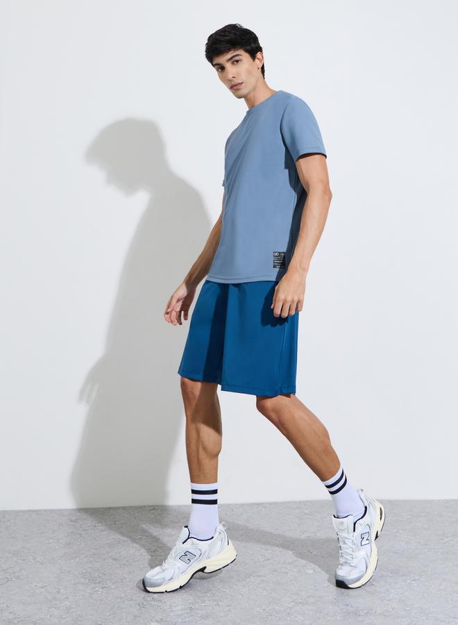 Styli Blue Solid Patchwork Detail Regular Fit Active T-Shirt - Image 2