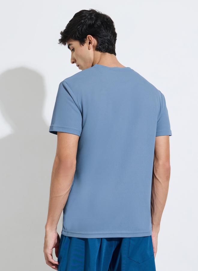 Styli Blue Solid Patchwork Detail Regular Fit Active T-Shirt - Image 4