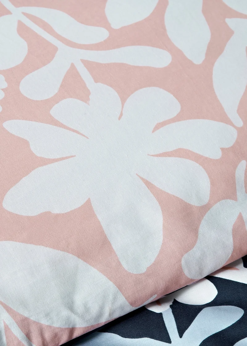Matalan Navy Floral Design Duvet Set