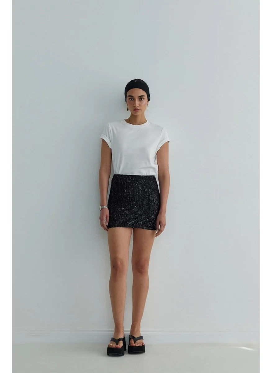 سود كوليكشن Black Sheen Sequined Mini Skirt