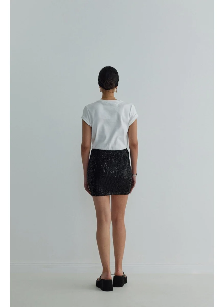 سود كوليكشن Black Sheen Sequined Mini Skirt