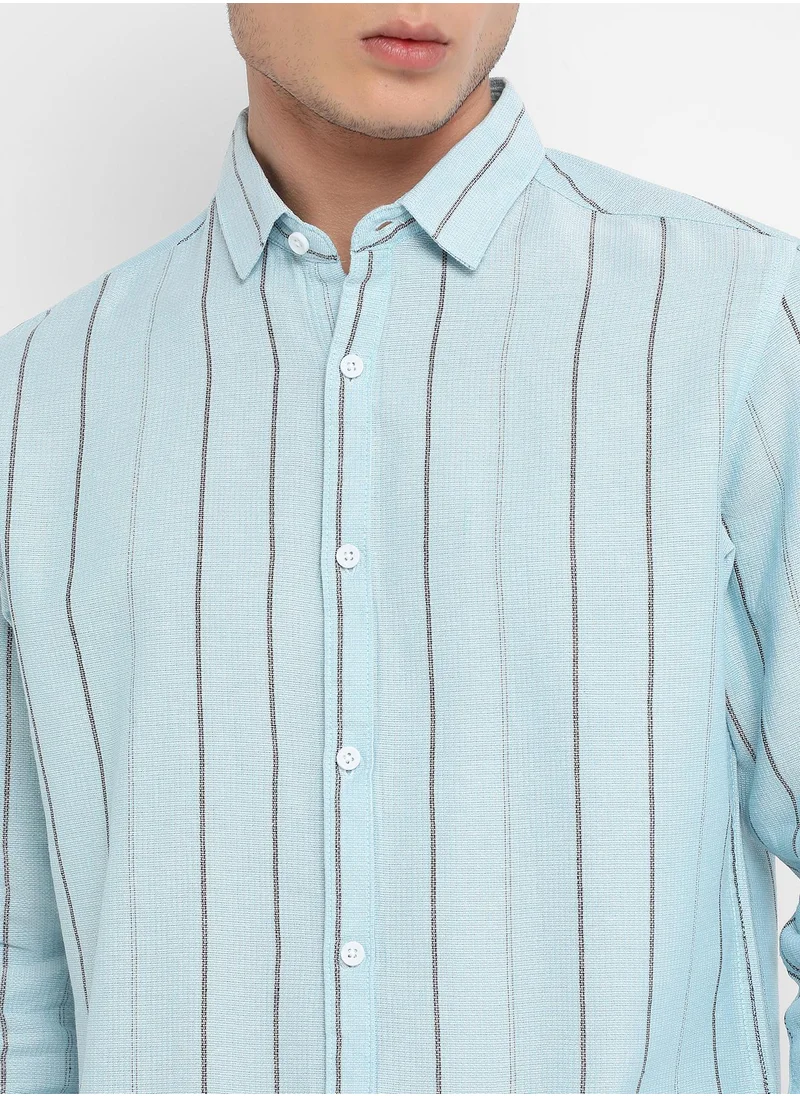 Campus Sutra Men's Light Blue Contrast Pinstriped Shirt