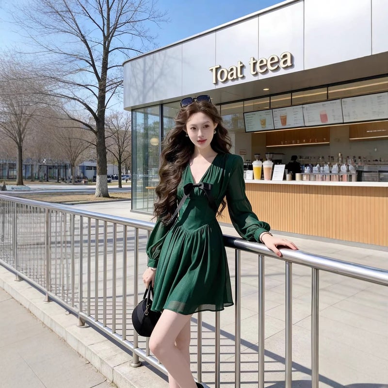 Hepburn style dress, elegant feminine daily styling - Image 3