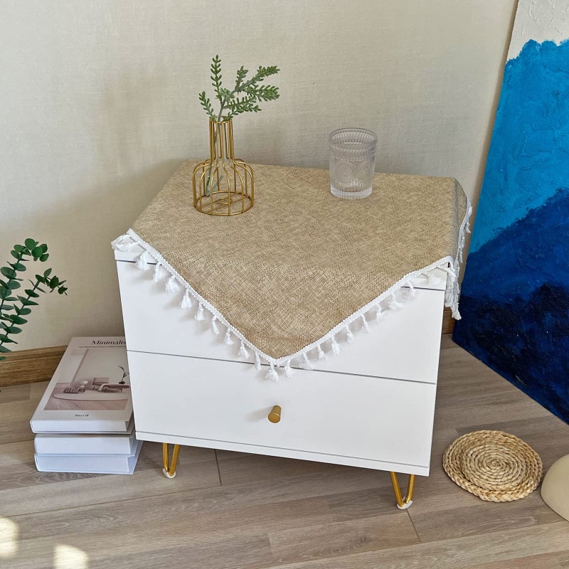 غطاء طاولة مربعة صغيرة بلون صلب مع شرابات ثقيلة الوزن باللون البيج من هبكسوم، غطاء طاولة قابل للغسل لتزيين طاولة المطبخ 24 × 24 بوصة