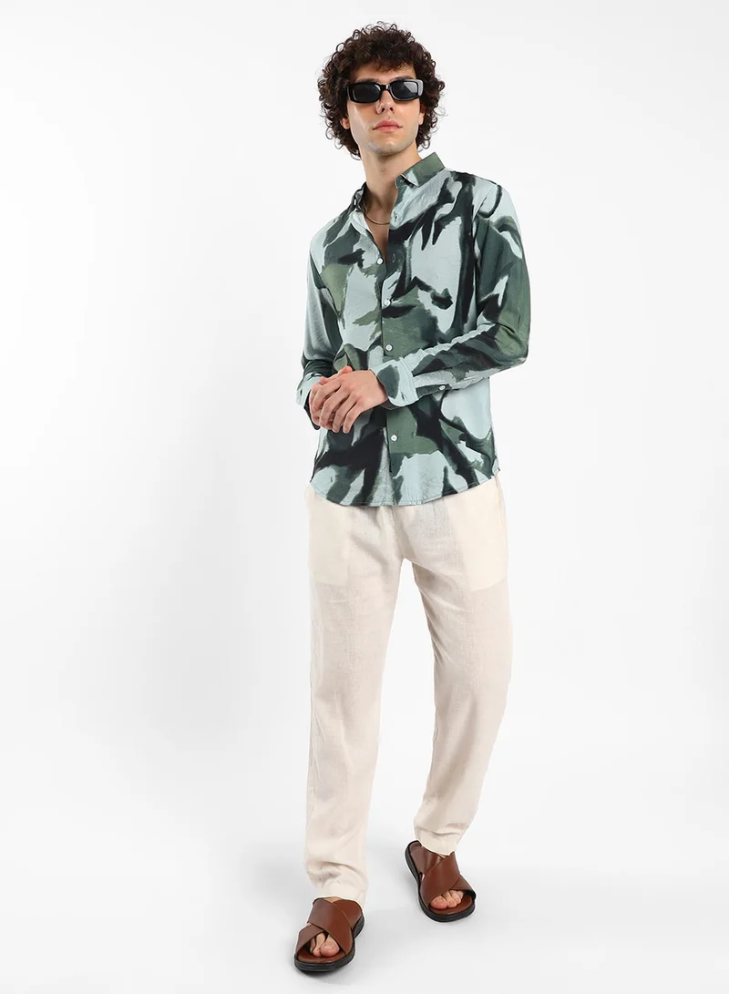 Campus Sutra Men's Emerald Green & Icy Blue Dark-Base Abstract Shirt
