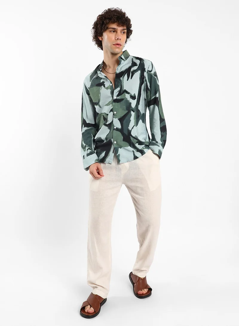 Campus Sutra Men's Emerald Green & Icy Blue Dark-Base Abstract Shirt