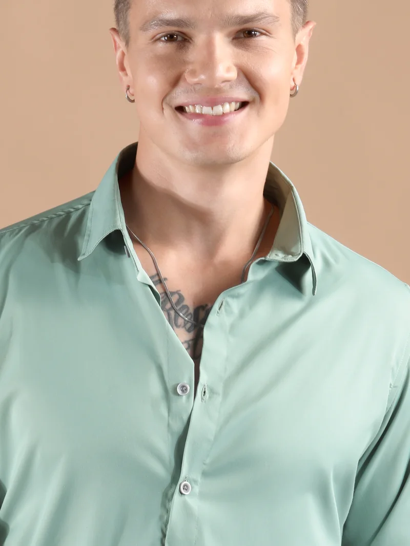 Beyoung Seafoam Blue Solid Regular Fit Shirt