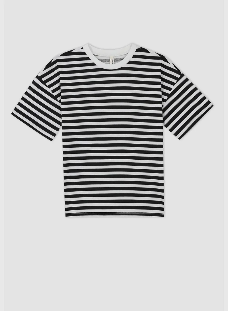 ديفاكتو Regular Fit Short Sleeve Striped T-Shirt
