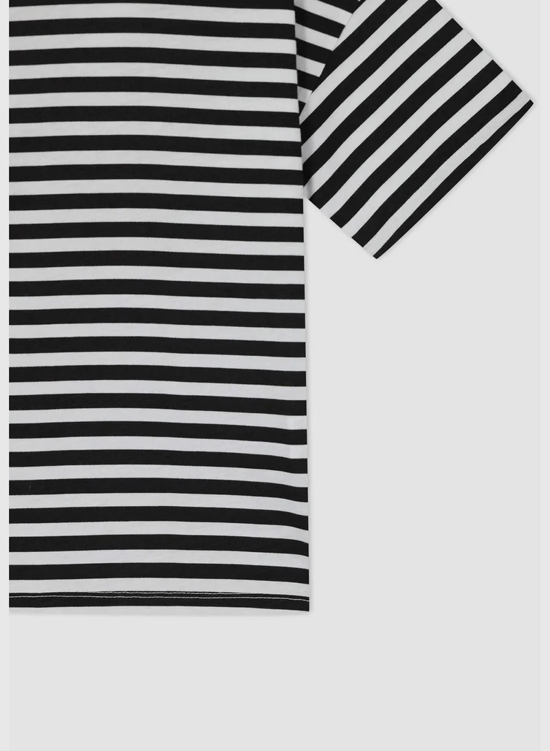 ديفاكتو Regular Fit Short Sleeve Striped T-Shirt