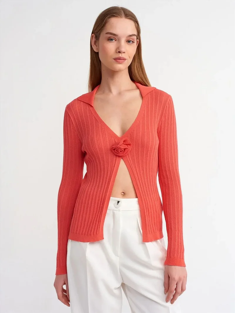 ديلفين DILVIN Slim-fit Ribbed Knit Polo Blouse