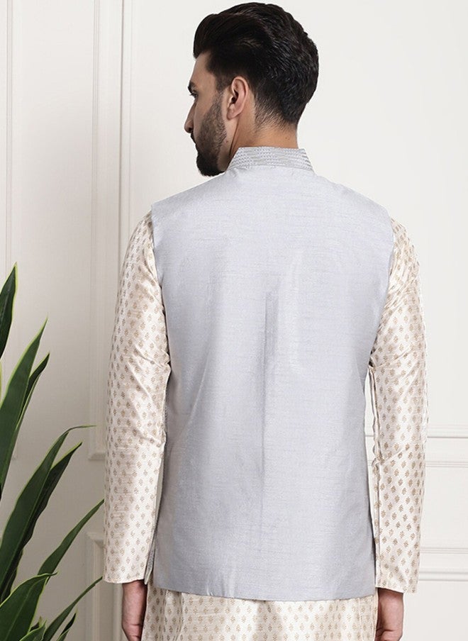Sojanya Chevron Embellished Nehru Jacket for Men - Image 3